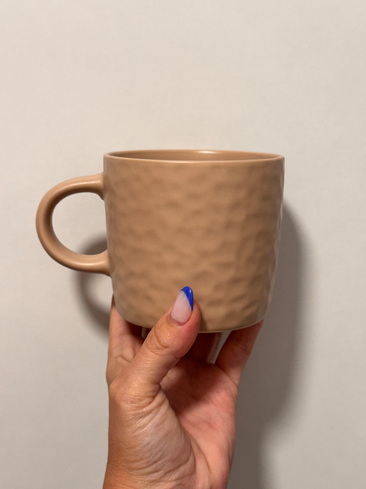 Mug Stoneware 38 cl — Surtido de Colores Naturales