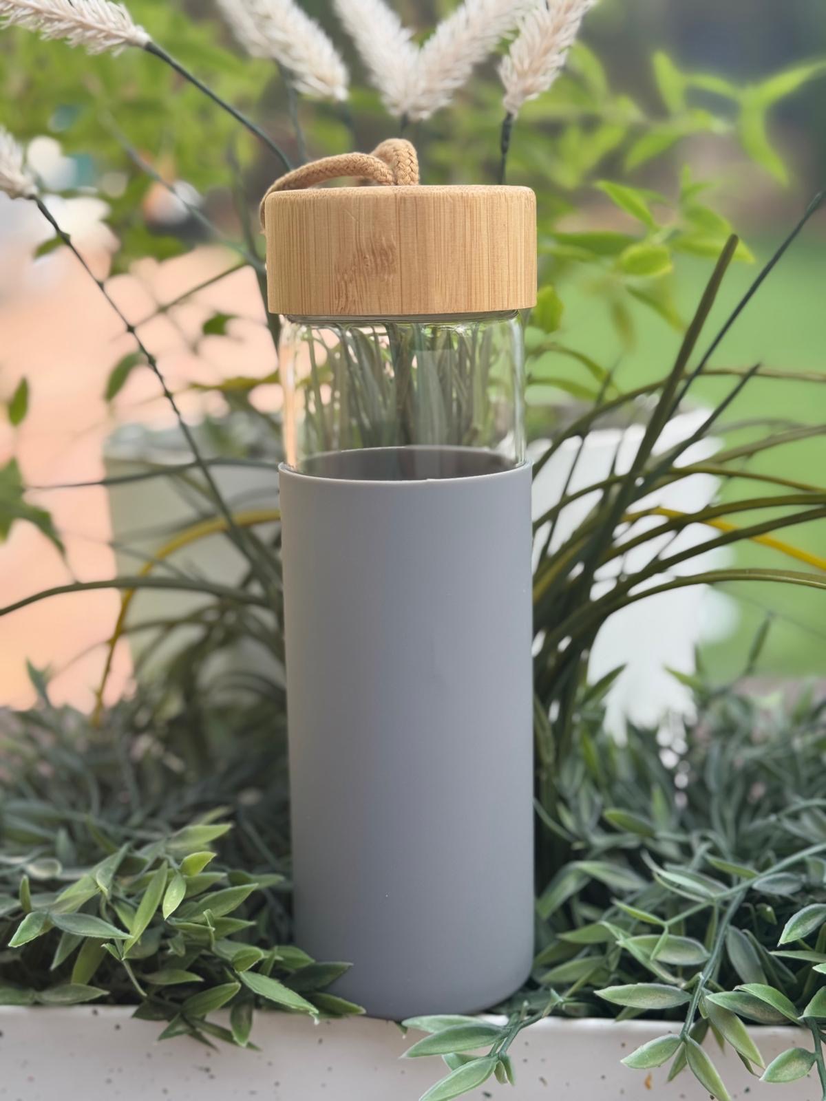 Botella de Vidrio 500 ml con Tapa de Bambú | Estilo y Eco-friendly