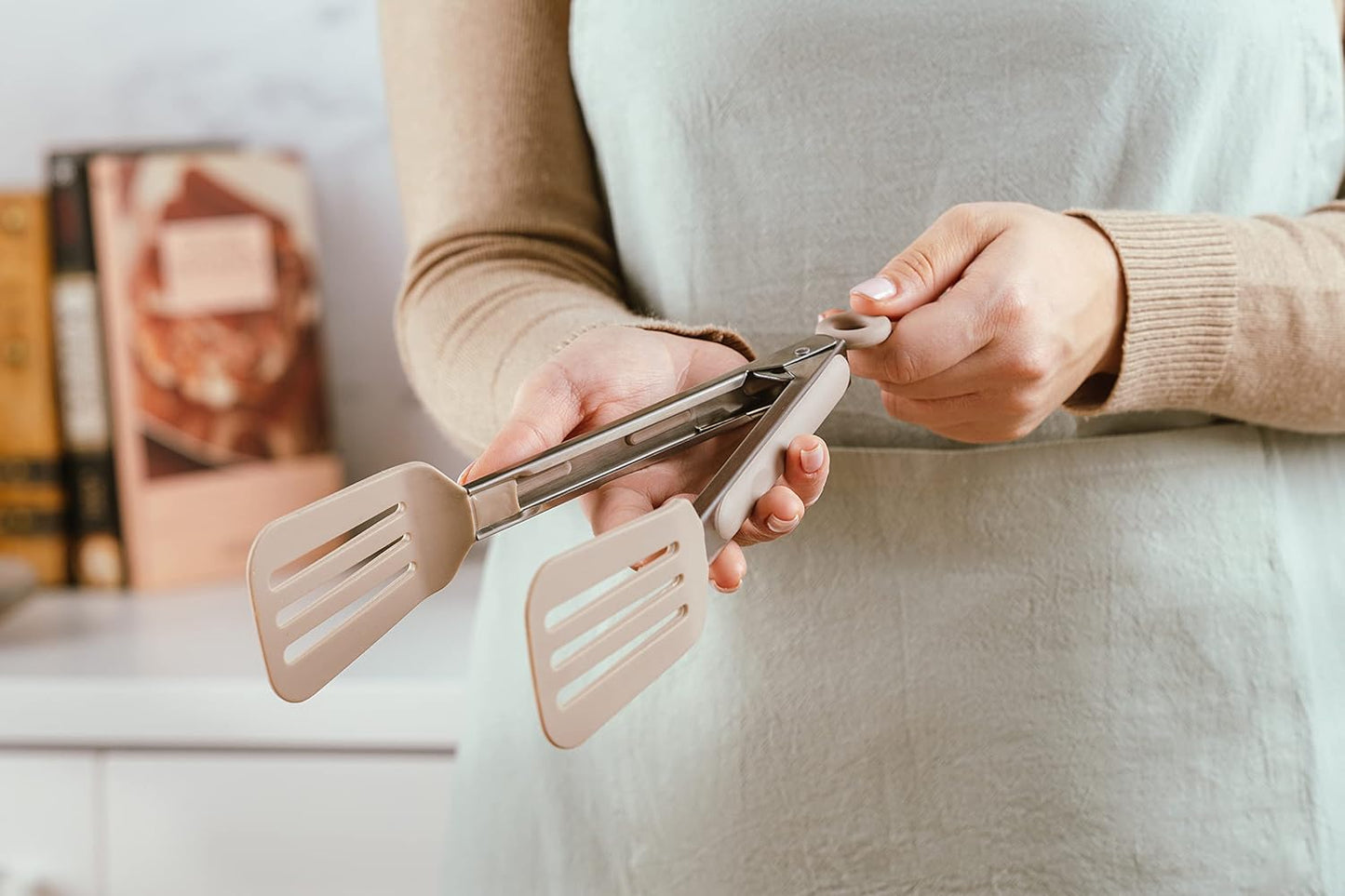 NAVA Pinzas de cocina prémium de silicona Misty para servir platos de 26 cm - Stylehomeshoppinza cocinanavaStylehomeshopB092R8R498B092R8R498NAVA Pinzas de cocina prémium de silicona Misty para servir platos de 26 cm