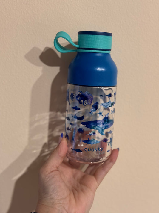Botella Infantil de Plástico 430ml – Diseño Animales del Mar 🐠 | StyleHomeShop